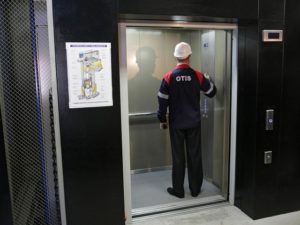 В Новосибирске появятся лифты с дистанционным управлением