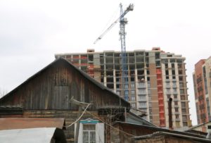 В Новосибирске продолжат программу расселения аварийного жилья