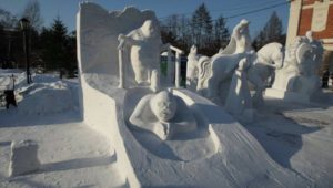 В Сибирском фестивале снежной скульптуры победили скульпторы из Братска