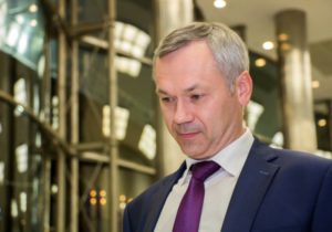 Врио губернатора НСО побывал на новой молочной линии в Тогучине