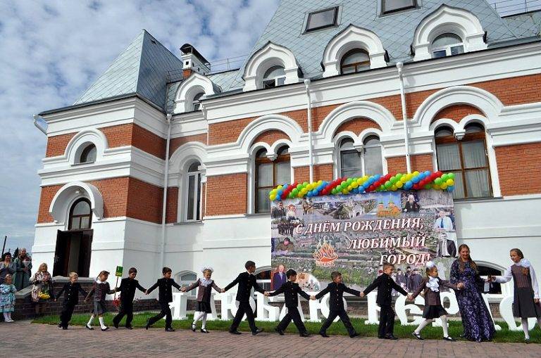 Православная гимназия социалистическая ул 180 фото В НСО закрыли православную гимназию